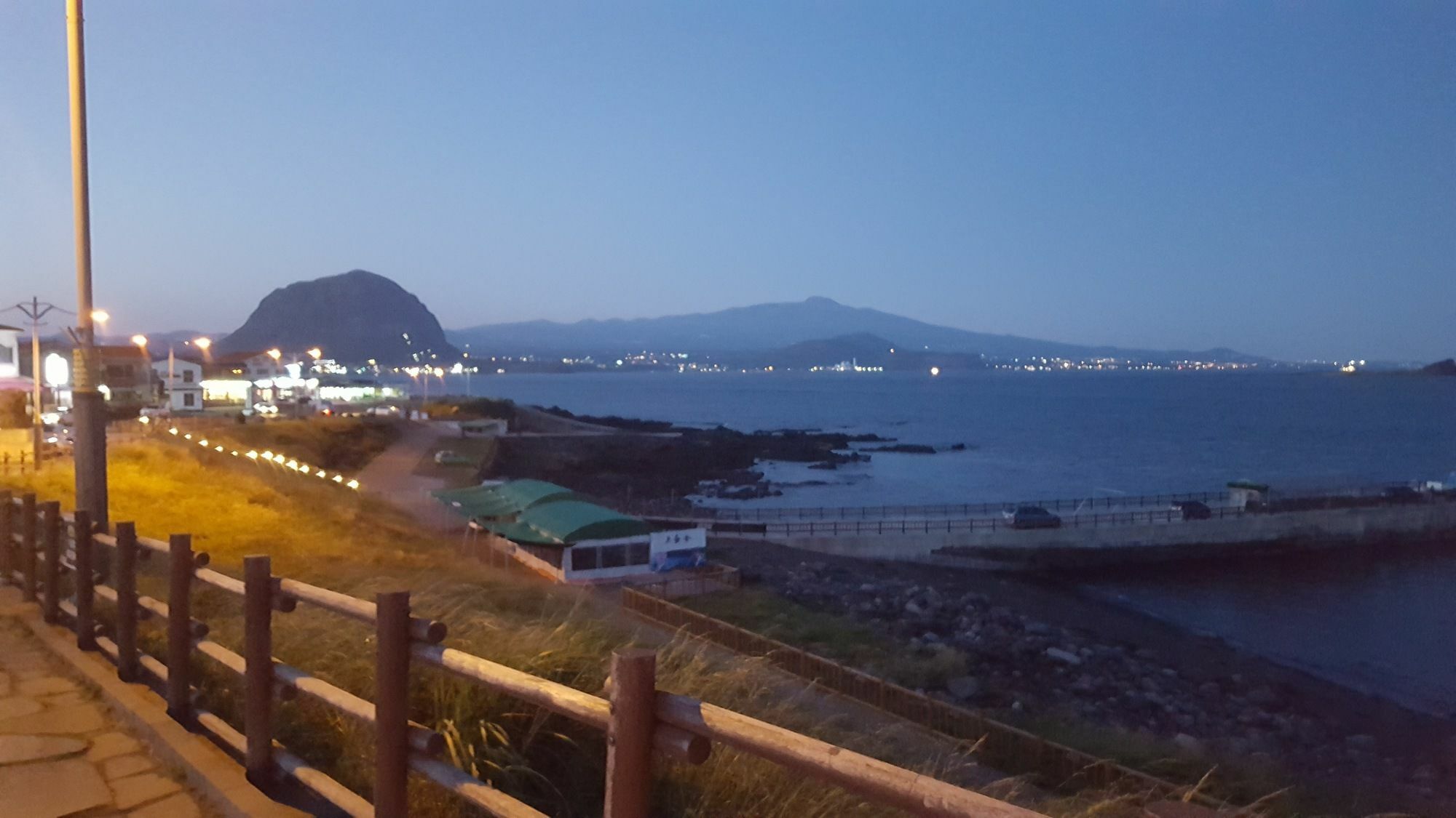 Wind Jeju Cafe & Pension Seogwipo Luaran gambar