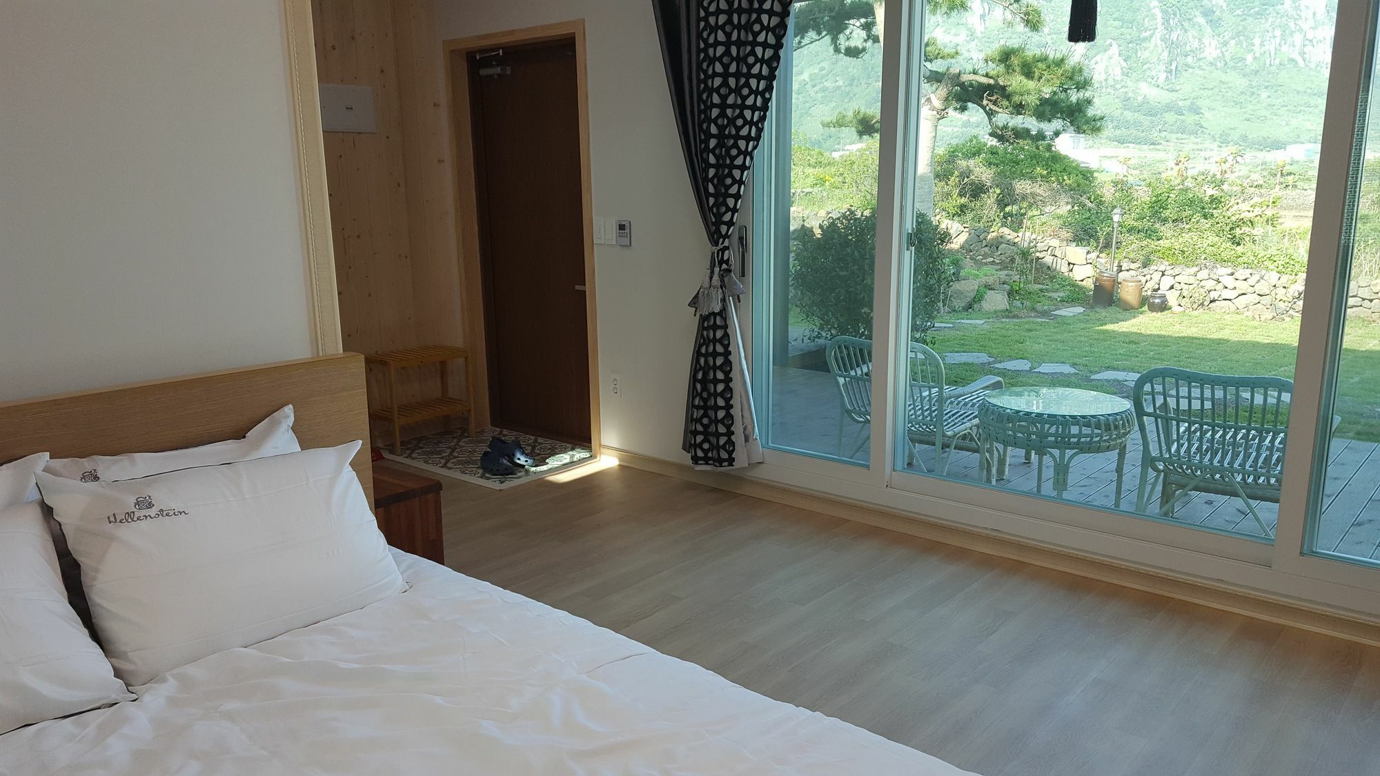 Wind Jeju Cafe & Pension Seogwipo Luaran gambar