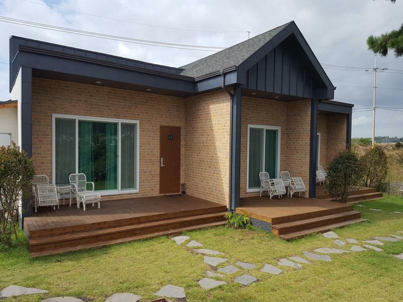 Wind Jeju Cafe & Pension Seogwipo Luaran gambar